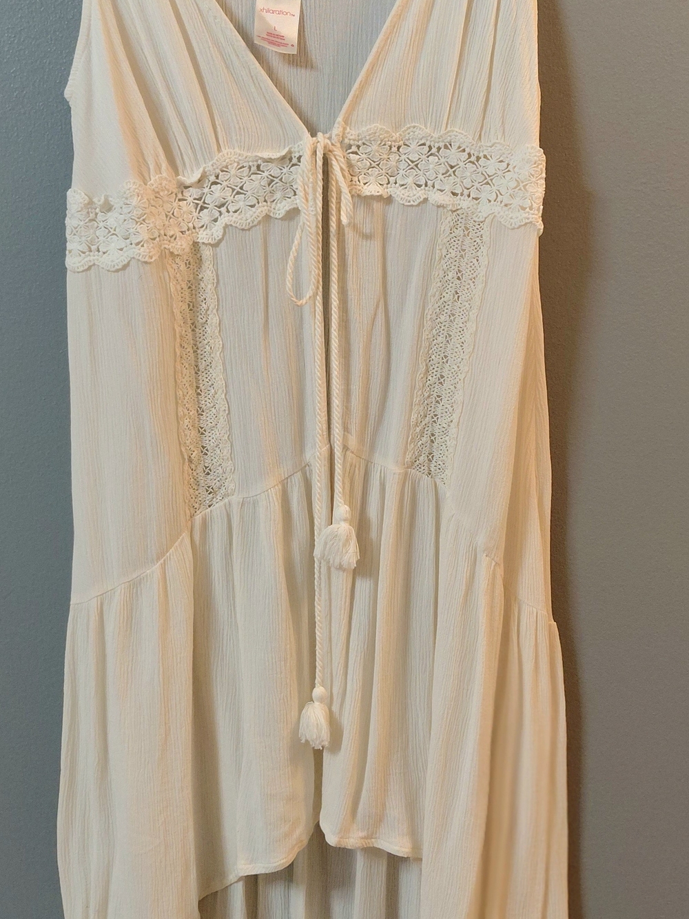 Xhilaration Cream Lace-Trim V-Neck Chemise with Tassel Tie